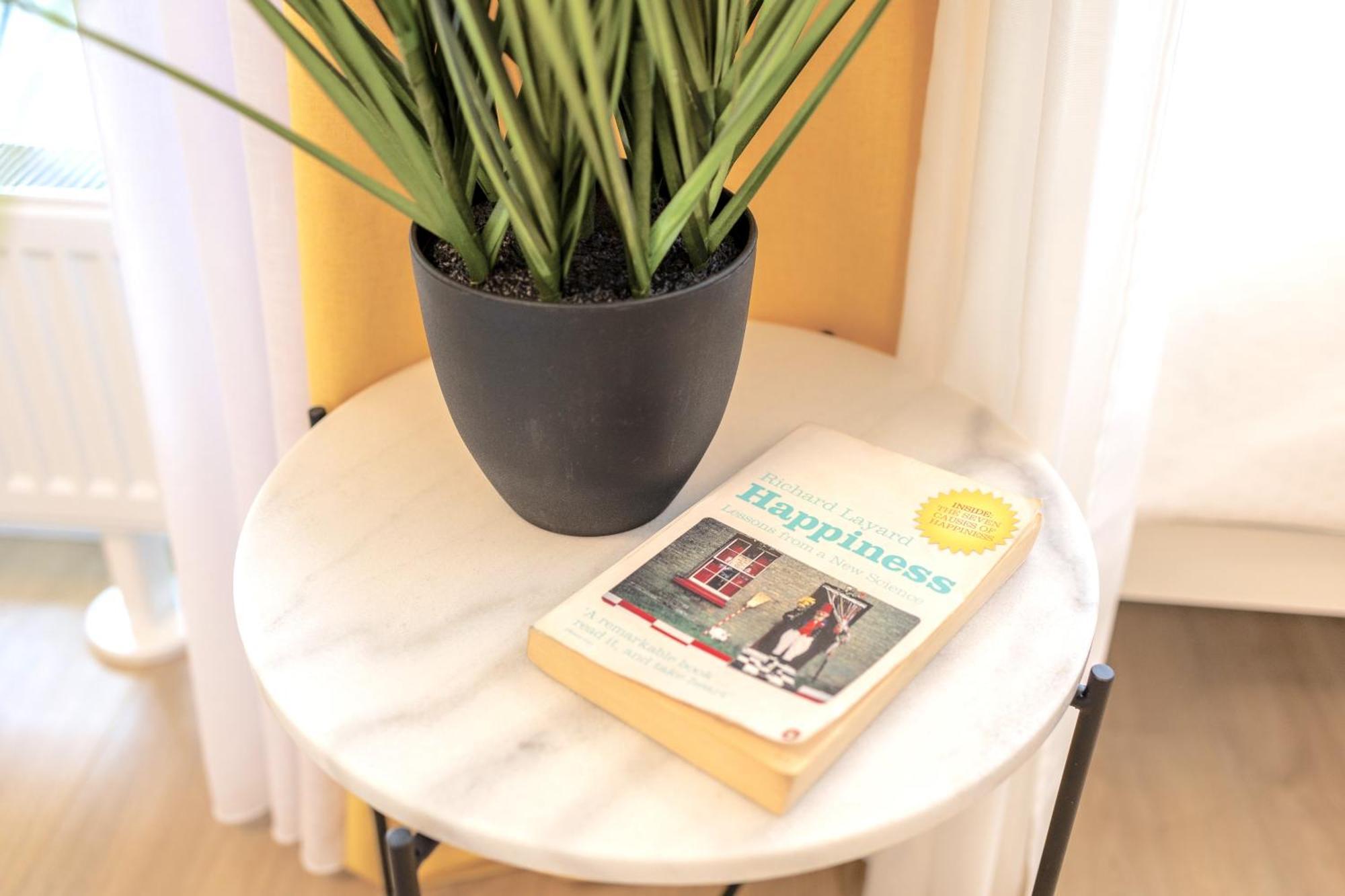 Appartamento Yellow - Balcony, Free Parking, By Gravity Praga