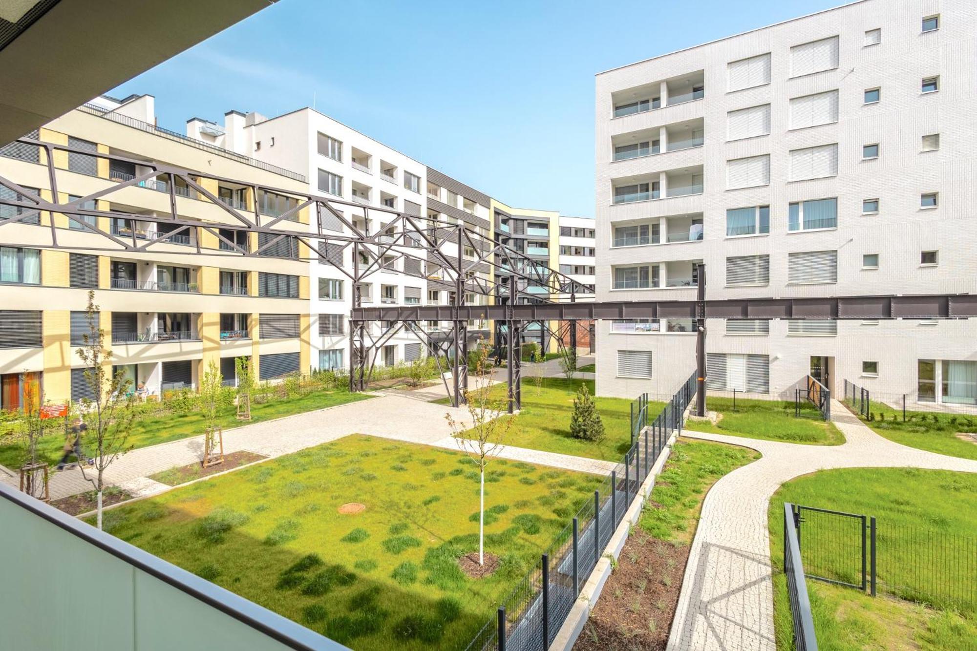 Appartamento Yellow - Balcony, Free Parking, By Gravity Praga